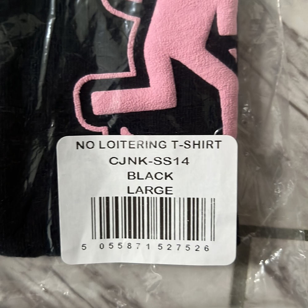 Travis Scott No Loitering T-Shirt   Brand New in Package - Picture 2 of 2